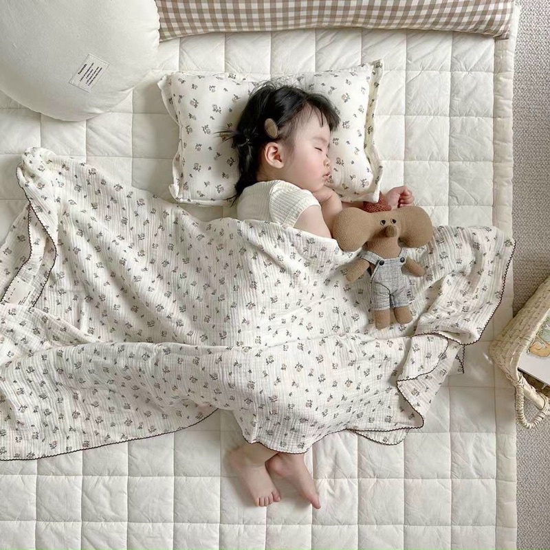 Chăn cotton sợi tre hoa nhí cho trẻ em SHOP vũ thị thơm