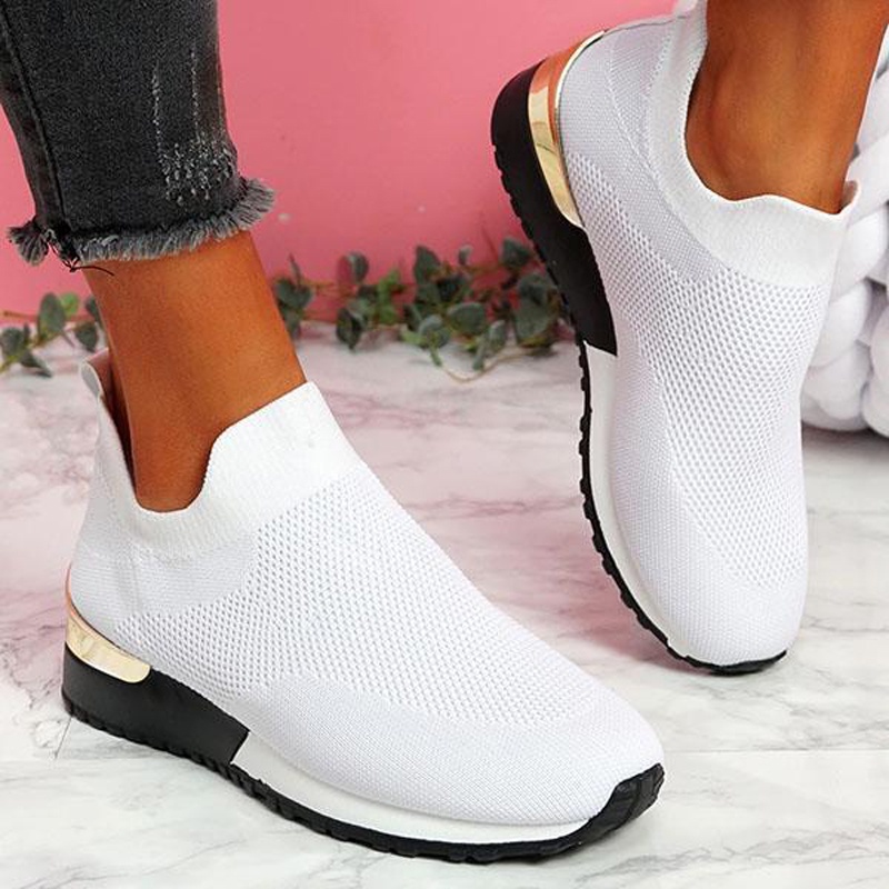 Giày sneaker IELGY đế thấp chống trượt thời trang cho nữ