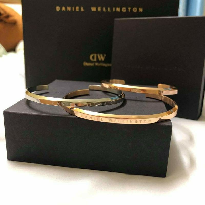 [Hàng chính hãng] Vòng đeo tay Cuff Daniel wellington bh 2 năm