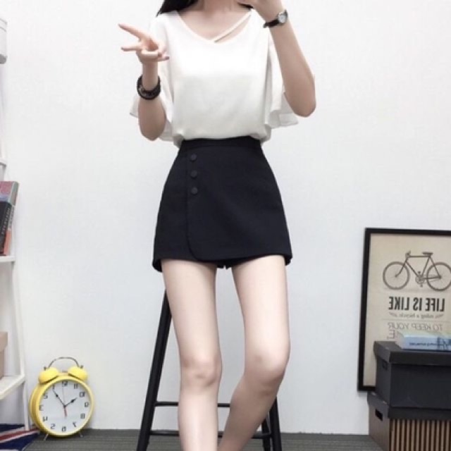 Quần giả váy phối cúc, Quần đùi short giả váy chất đẹp dễ phối đồ mặc đi chơi, đi almf cực xịnh