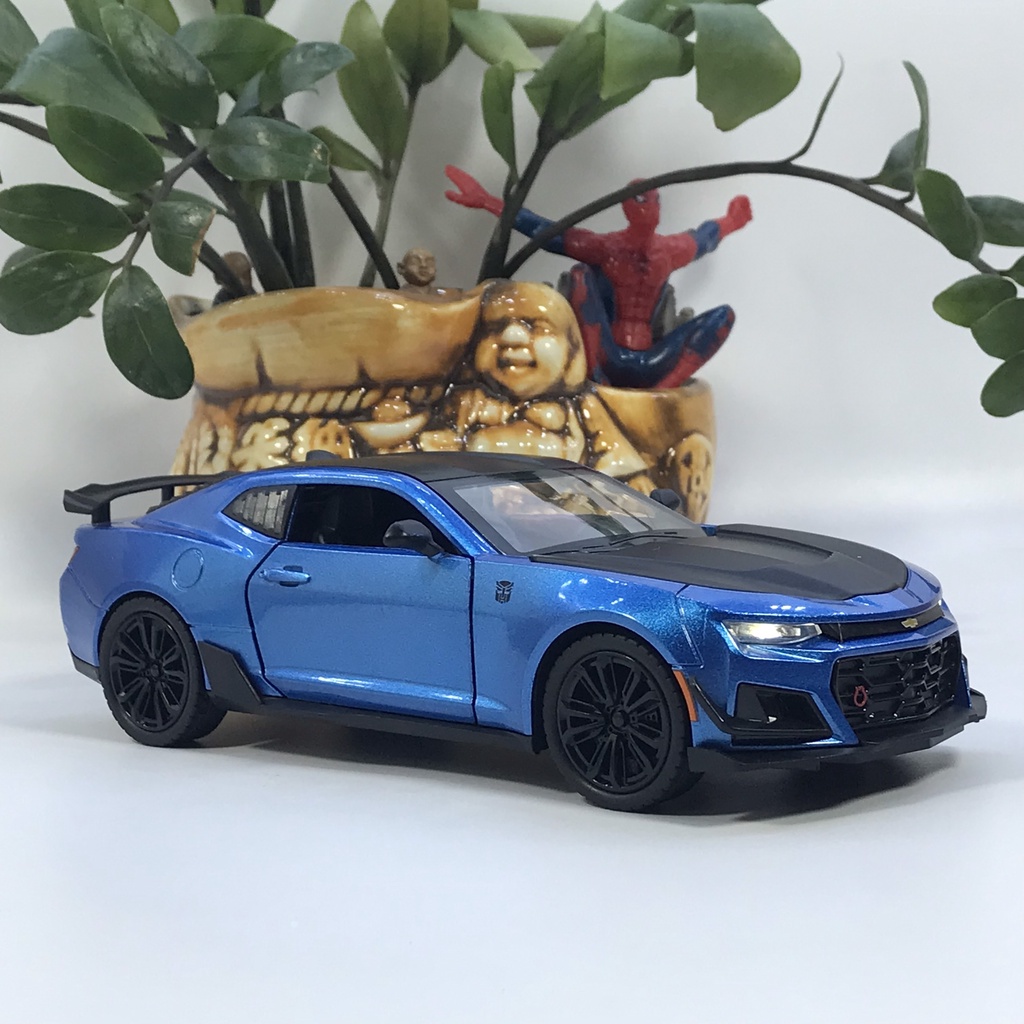 Mô hình xe ô tô Chevrolet Camaro tỷ lệ 1:24 dòng xe cơ bắp Mỹ