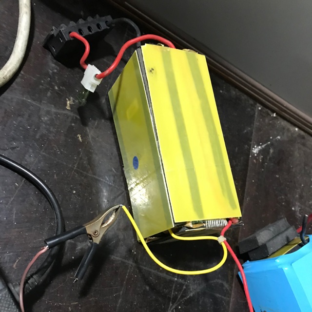 Khoi pin zin 7s 7ah lion