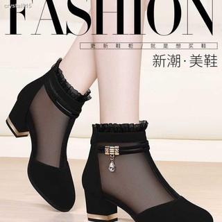 Đôi Bốt Gót Vuông Cao Thời Trang Cho Nữ