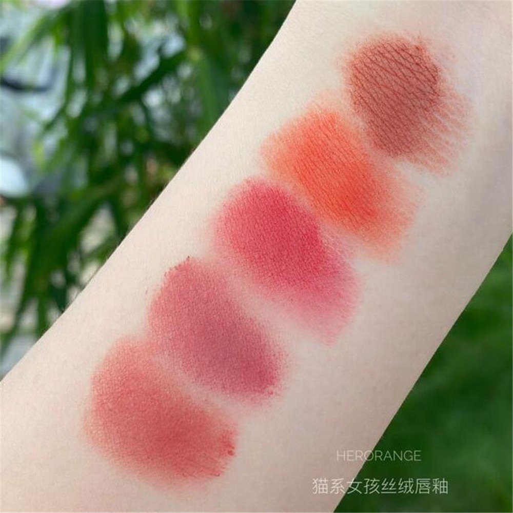 [Hàng mới về] Bộ 5 son kem mịn lì như nhung thiết kế kiểu dáng hoạt hình đáng yêu | BigBuy360 - bigbuy360.vn