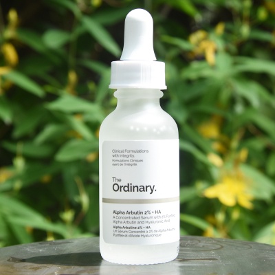 Tinh chất dưỡng da The Ordinary Alpha Arbutin 2% + HA làm mờ vết nám/tàn nhang/thâm mụn