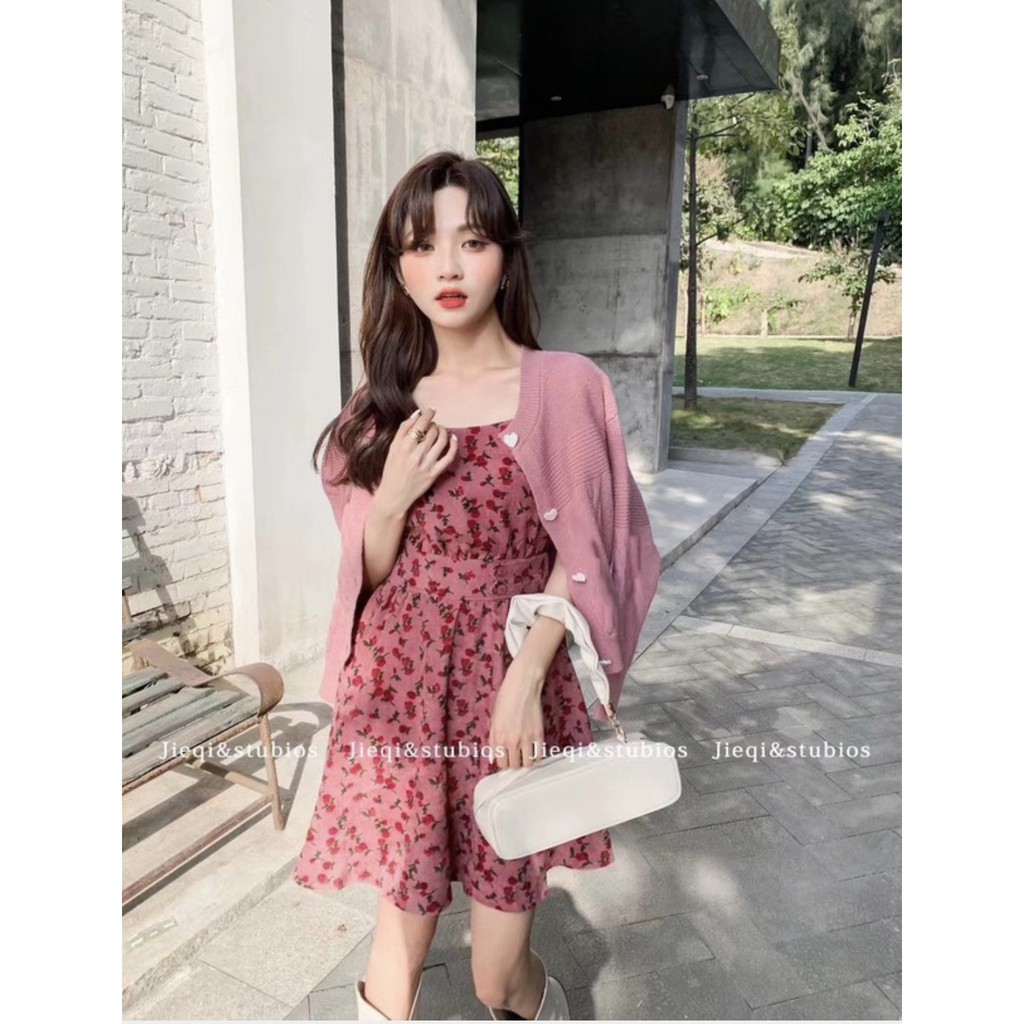 [MUA 1 ĐƯỢC 2] Set Trang Phục Nữ Hai Chi Tiết Áo Cadigan Mỏng Phối Váy Hoa Nhí Ngắn_Điệu Đà | BigBuy360 - bigbuy360.vn