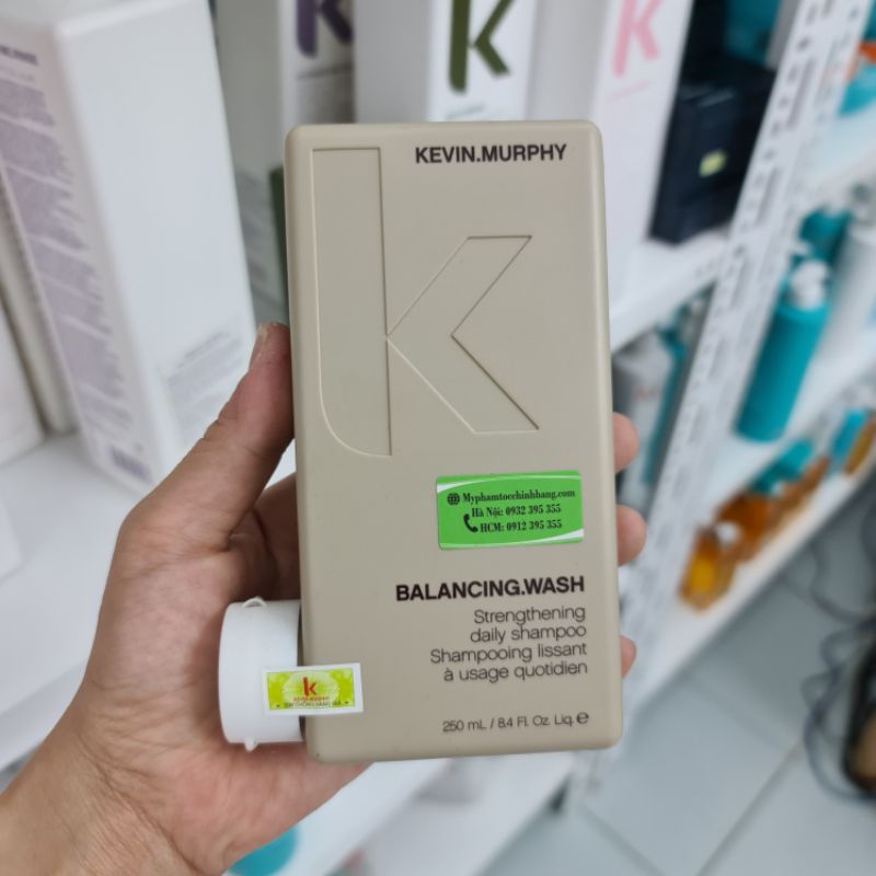 DẦU GỘI HÀNG NGÀY KEVIN.MURPHY CÂN BẰNG DẦU DA ĐẦU BALANCING WASH 250ML