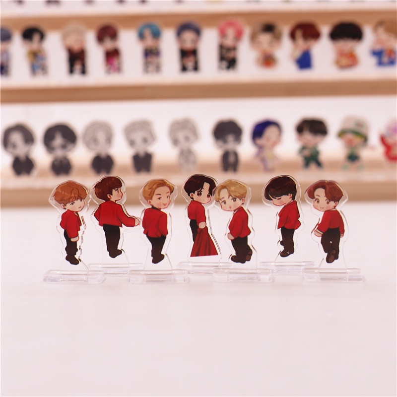 Set 7 mô hình đứng trang trí các thành viên nhóm BTS