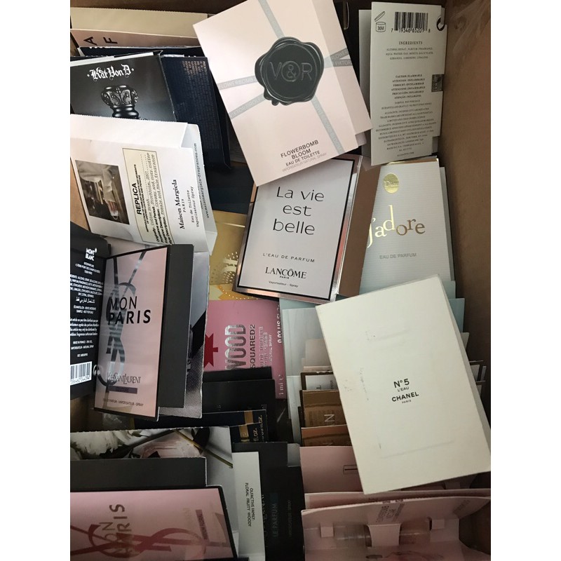 Mẫu thử nước hoa các loại - web tặng