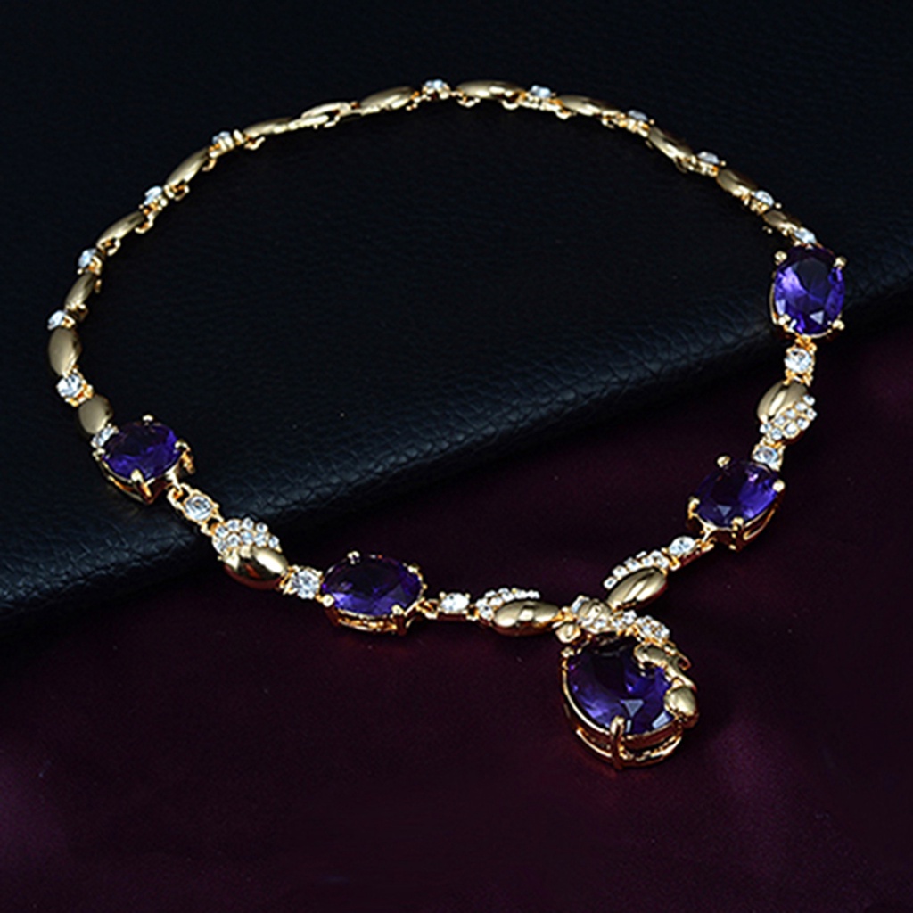 Bộ trang sức mạ vàng đính đá sang trọng