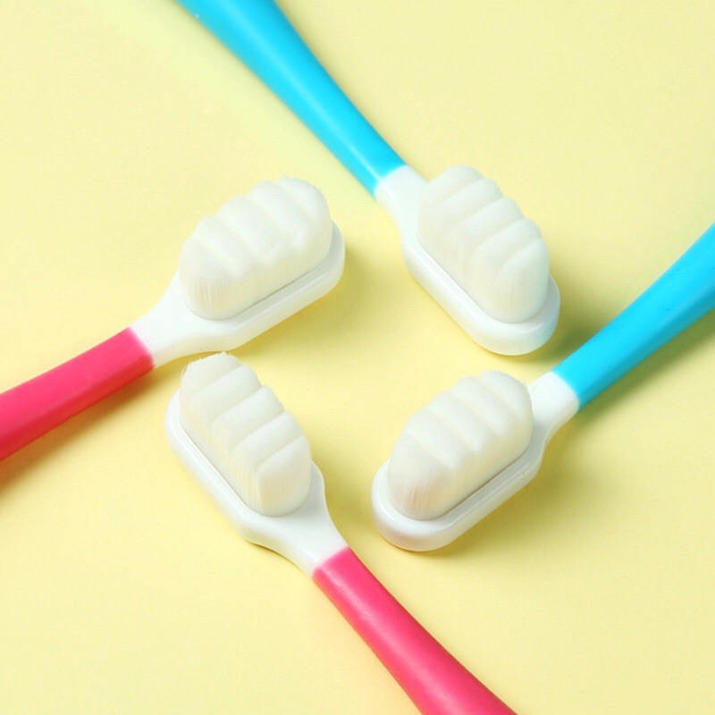 Bàn chải đánh răng cho bé từ 3-12 tuổi hình doremon