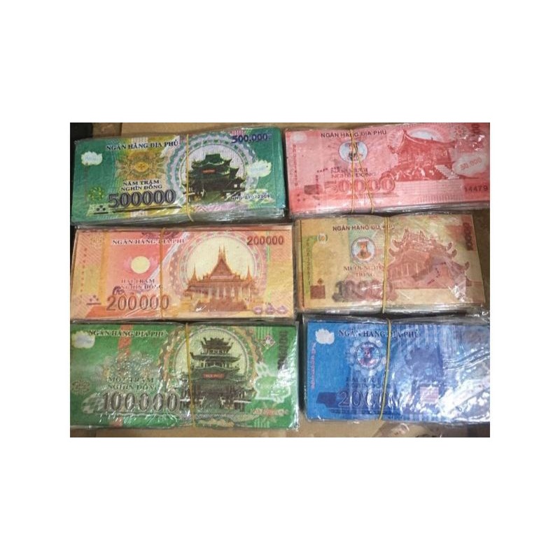 Một Cây 10 xấp Tiền Đô Polyme Việt Nam các mệnh giá 10k, 20k, 50k, 100k, 200k, 500k