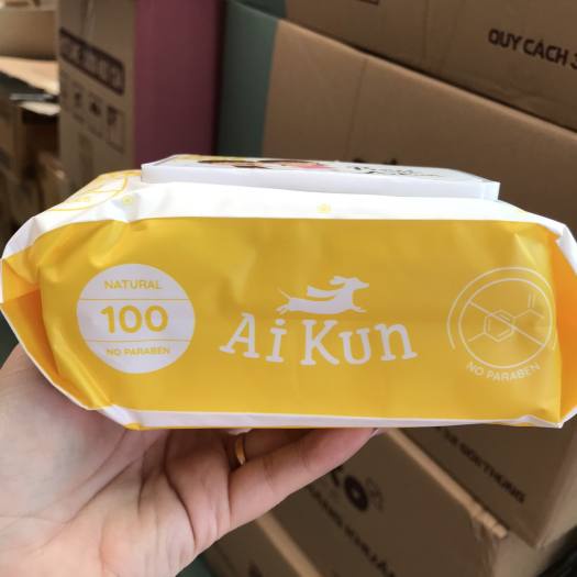 Khăn ướt Aikun 100 tờ không hương màu vàng