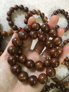 Vòng tay gỗ sưa quảng bình
