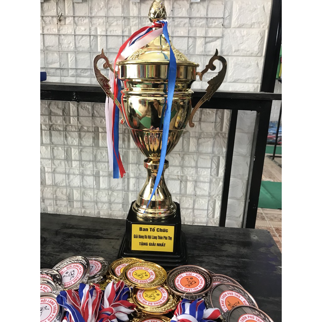 CÚP VÀNG THỂ THAO