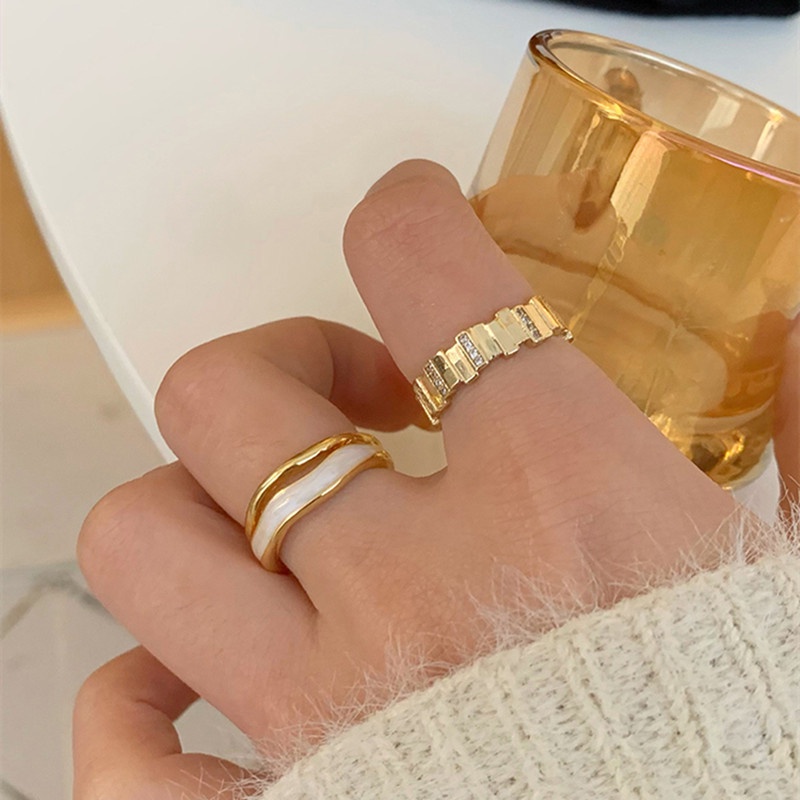 Nhẫn Đeo Tay Hai Lớp Đính Hạt Ngọc Trai Trắng Xinh Xắn