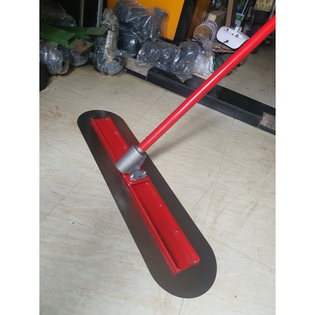 Thước gạt bê tông cầm tay