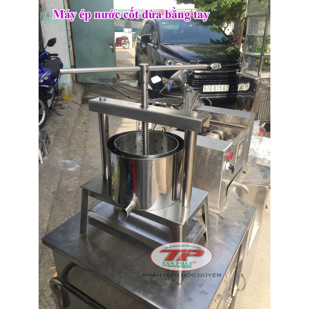 MÁY VẮT NƯỚC CỐT DỪA THỦ CÔNG, LỒNG ÉP 18CM, TẤN PHÁT