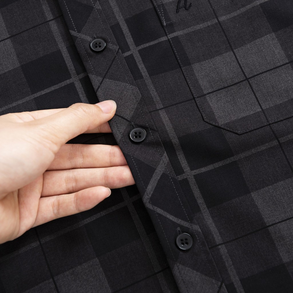 [HÀNG VIỆT NAM] Áo Sơ Mi Nam Công Sở Trung Niên Ngắn Tay Caro Màu Đen Thương Hiệu Anton Sợi Tre Thoáng Mát NC131 | BigBuy360 - bigbuy360.vn