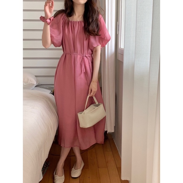 [HÀNG CÓ SẴN] Váy / Đầm tơ tay bồng trễ vai kèm dây thắt eo nữ tính đi biển, dạo phố -V004