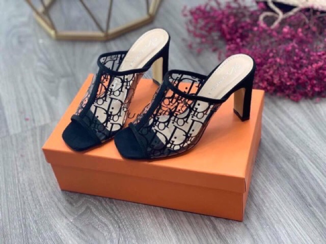Dép cao gót D.O