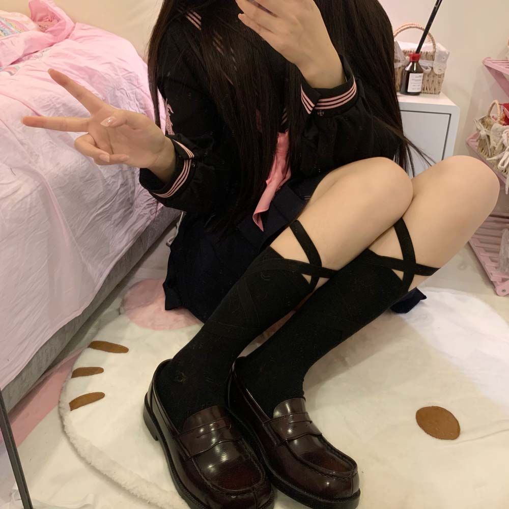 Vớ cổ cao phối ruy băng phong cách Lolita thời trang độc đáo cho nữ