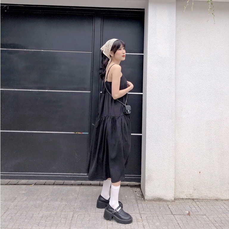 Váy dáng babydoll hai dây xòe ba tầng màu đen dây chỉnh được vanmiushop