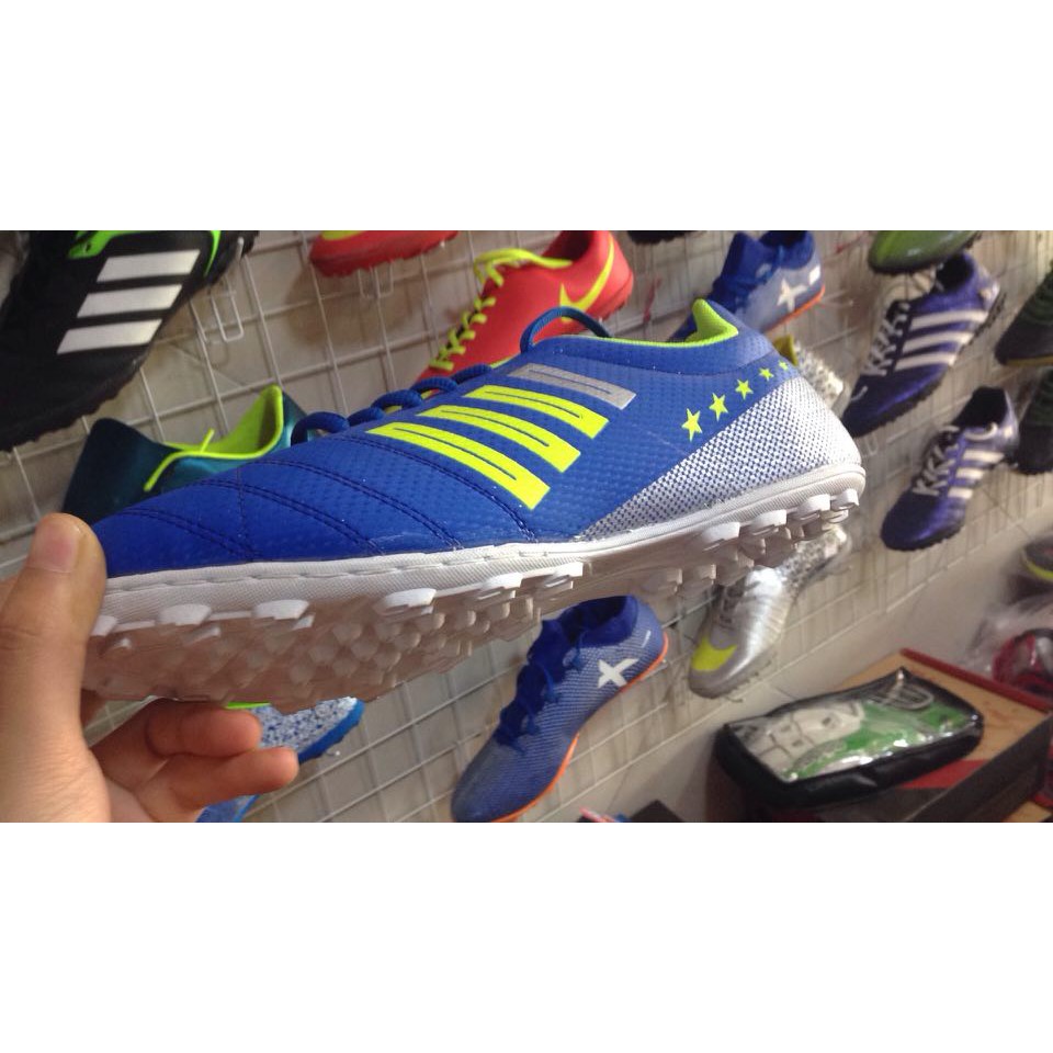 Giày bóng đá Coavu Loại 2