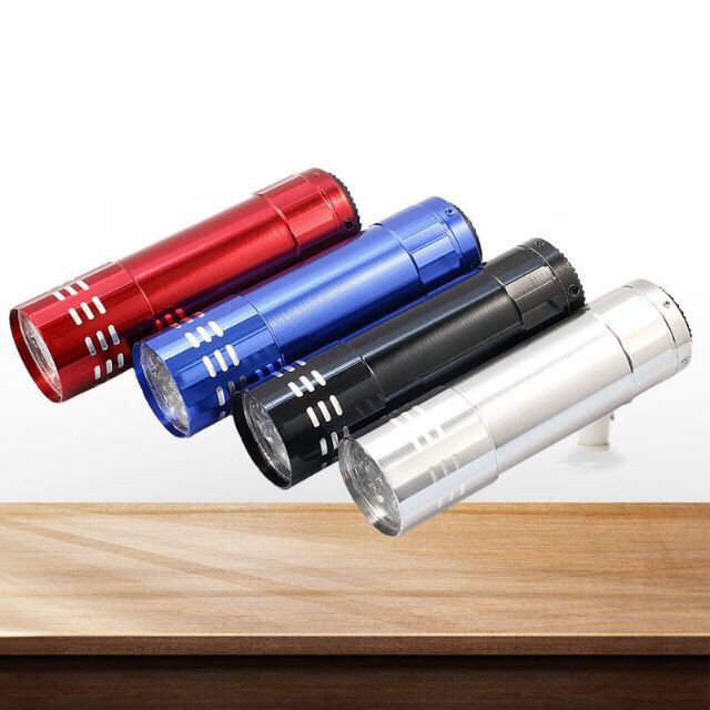 Đèn pin UV 9 bóng cực sáng soi tiền giả