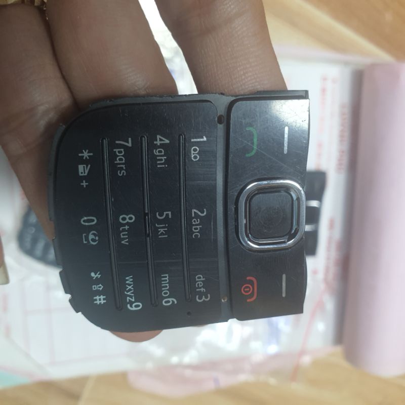 Bàn phím nokia 2700 zin bao test