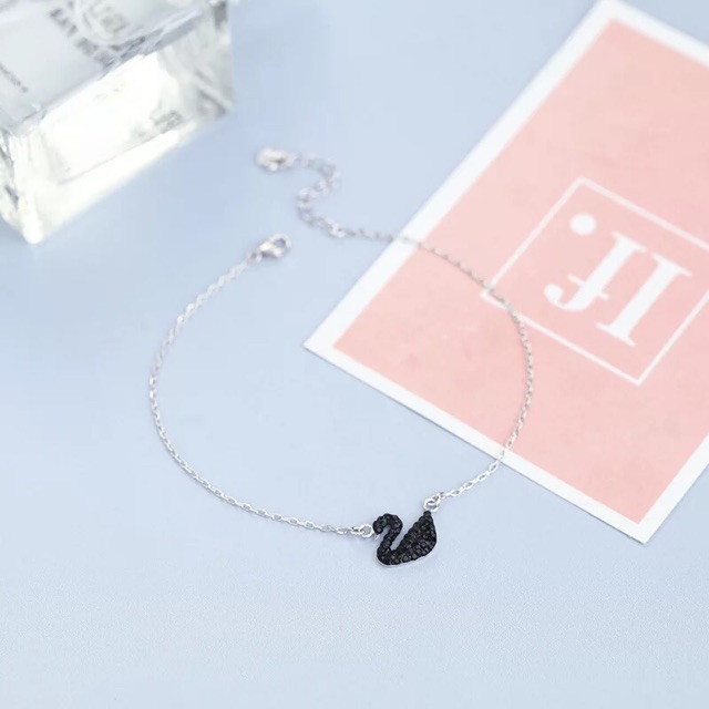 Lắc chân thiên nga đen | BigBuy360 - bigbuy360.vn