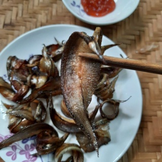 Khô cá chạch xẻ 500g