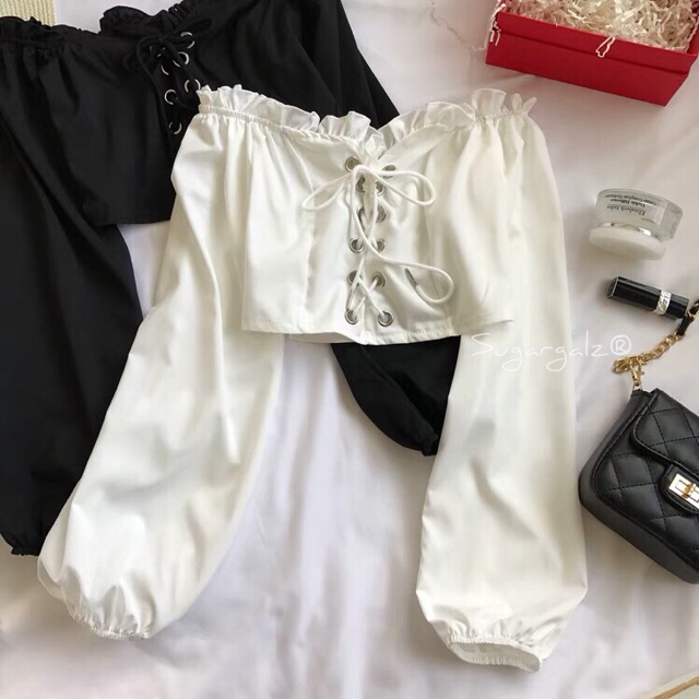 Croptop Trễ vai tay bồng tiểu thư đan dây - By SugarG
