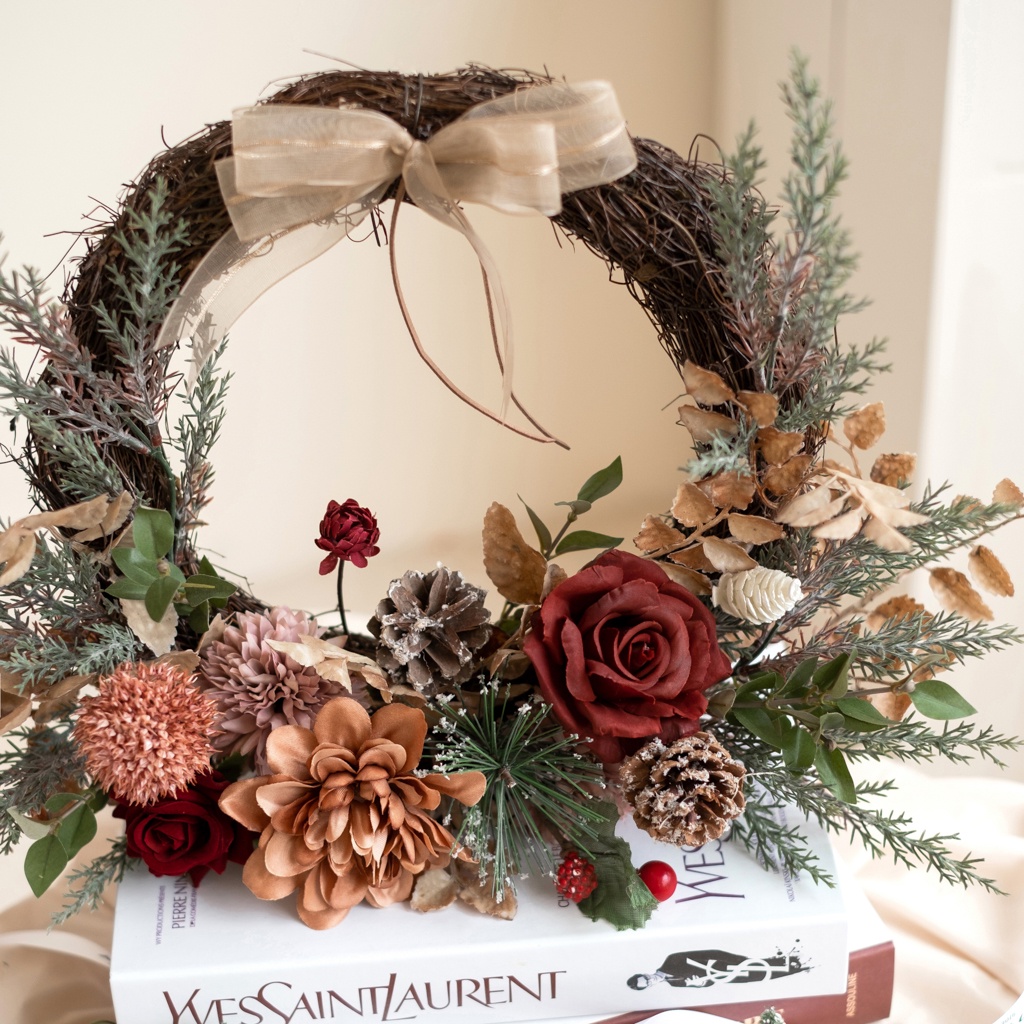 Vòng hoa treo cửa đẹp - vòng hoa trang trí giáng sinh noel nổi bật phong cách Hàn Quốc mang thương hiệu BÔNG BY CATT