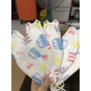 Khẩu trang 4D YOKI kháng khuẩn trẻ em hình ôtô 1 bịch/6 cái