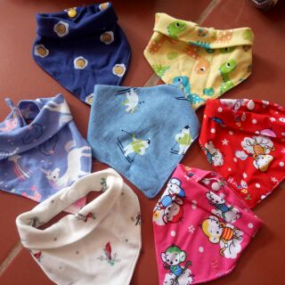 Combo 10 khăn yếm cúc bấm loại cotton đẹp