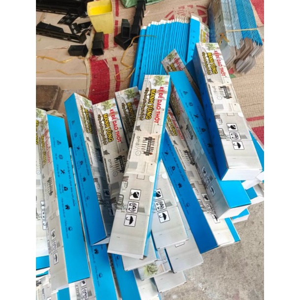 Giá treo dao thớt kéo, giá treo dụng cụ nhà bếp