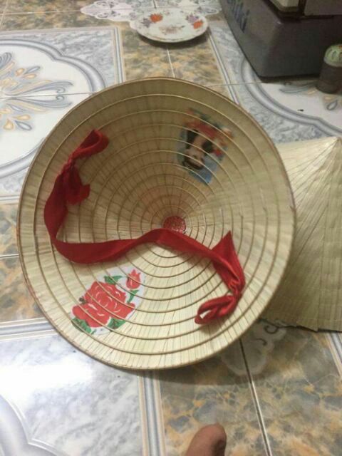 Nón lá  chụp ảnh đẹp người lớn trẻ em đội đều được