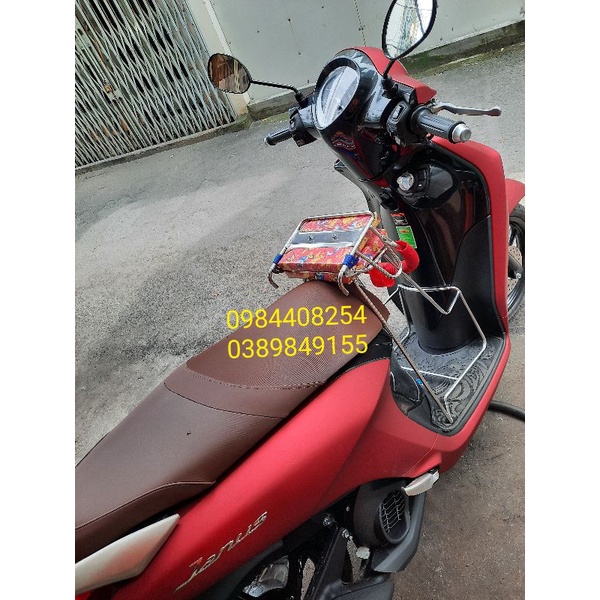 Ghế ngồi xe máy cho bé SH Mode - Janus - Latte có vòng