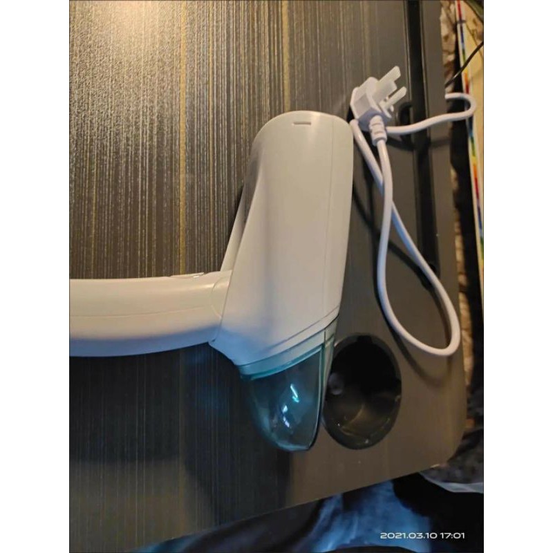 BÀN LÀ HƠI NƯỚC CẦM TAY