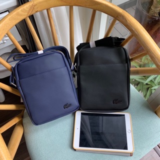 Túi chéo Lacoste