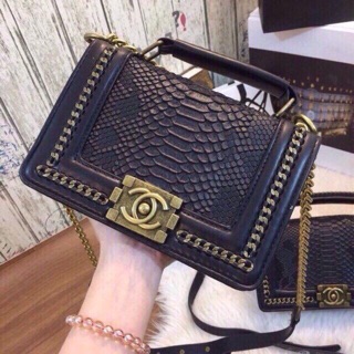 Túi CN da rắn viền xích size 20 ,25
