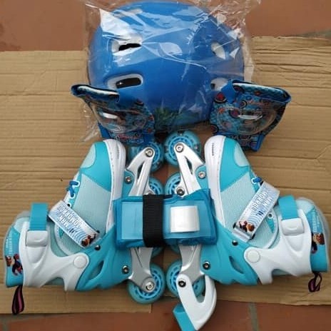 GIẦY PATIN PHÁT SÁNG CAO CẤP TẶNG KÈM BỘ BẢO HỘ