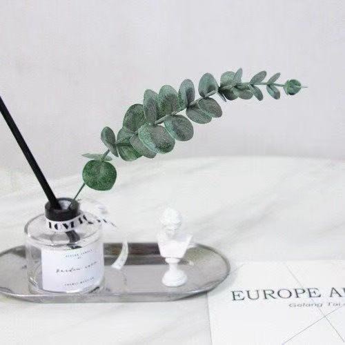 Lá cây bạch đàn nhân tạo đẹp mắt chân thực để trang trí tiệc cưới