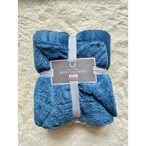 CHĂN LÔNG CỪU SÓNG MONTE&amp;JARDIN- King( chăn có khoá có thể lồng ruột)