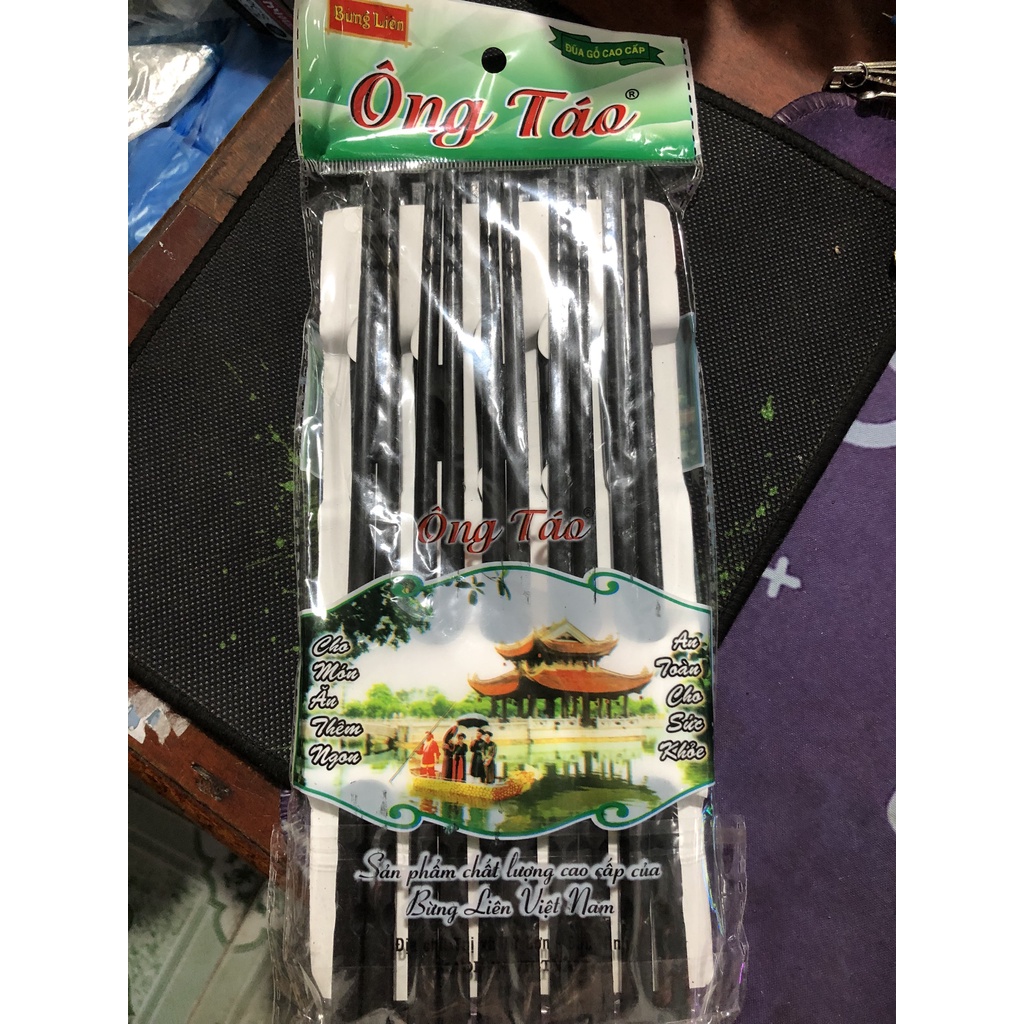 Vỉ 10 Đôi Đũa Ông Táo Đen