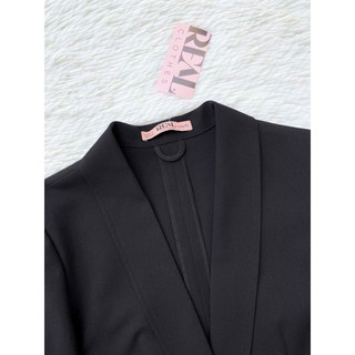 Blazer công sở dáng ngắn đen_REAL
