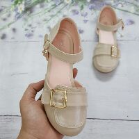 Giày sandal bé gái