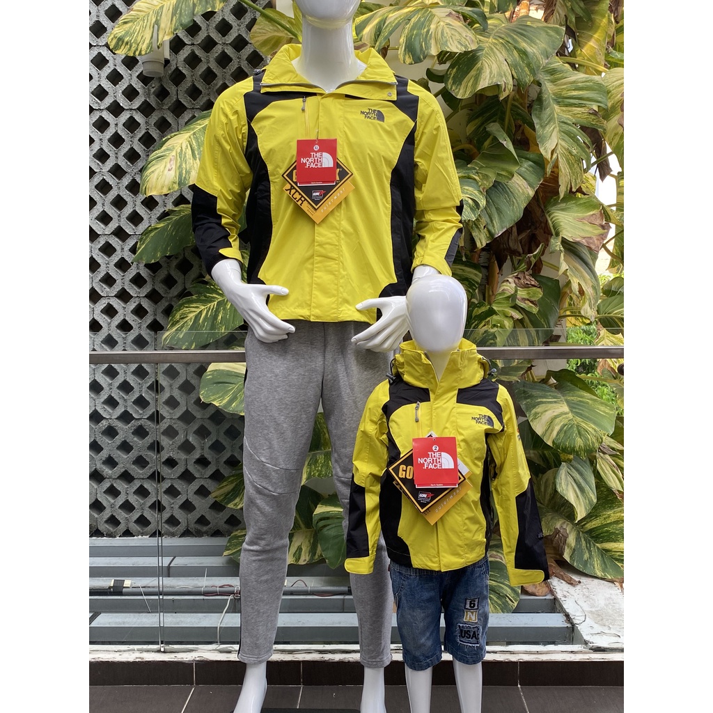 Áo khoác trẻ em The North Face chính hãng 4 màu.