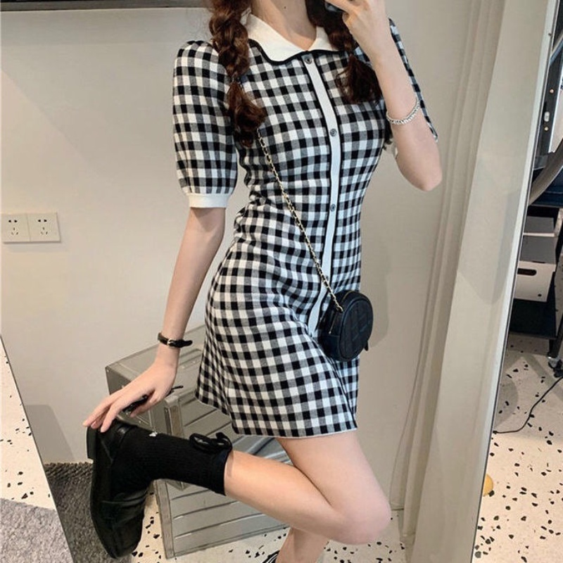 Đầm ngắn cổ polo họa tiết kẻ sọc thiết kế thời trang Hàn Quốc cho nữ